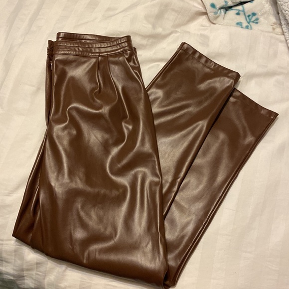❤️SOLD❤️Princess Polly Brown Faux Leather Pants - Picture 5 of 5